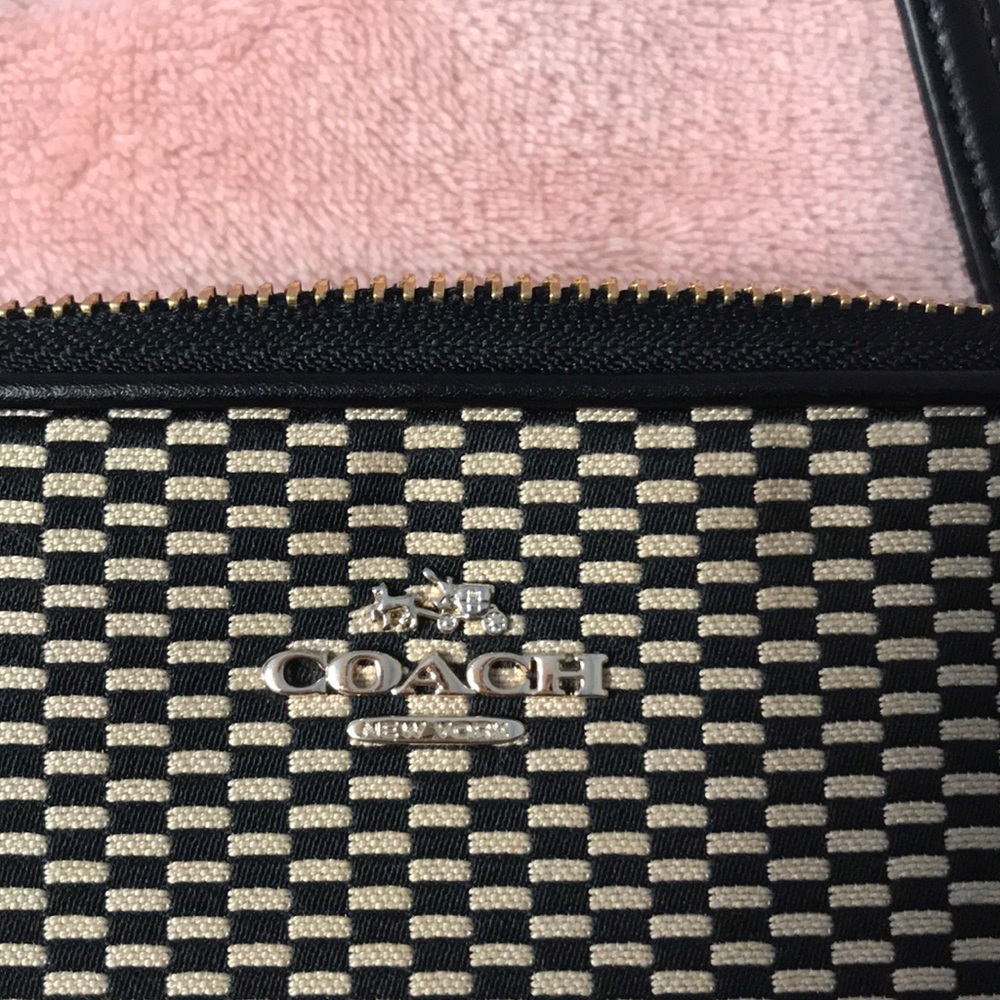 Coach bag - Picture 2 of 3